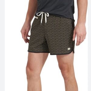Vuori Men’s Banks Oregano Basketweave Shorts